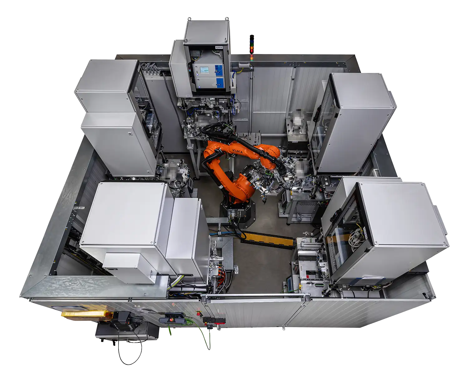 End-of-Line Inverter Testing auf engstem Raum mit einer kompakten Roboterzelle von AUTFORCE.